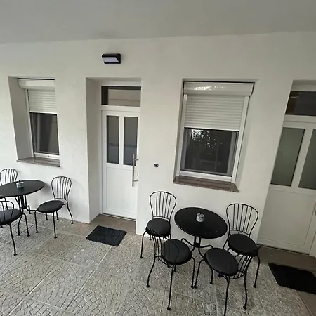 Апартаменты Nina & Teo *